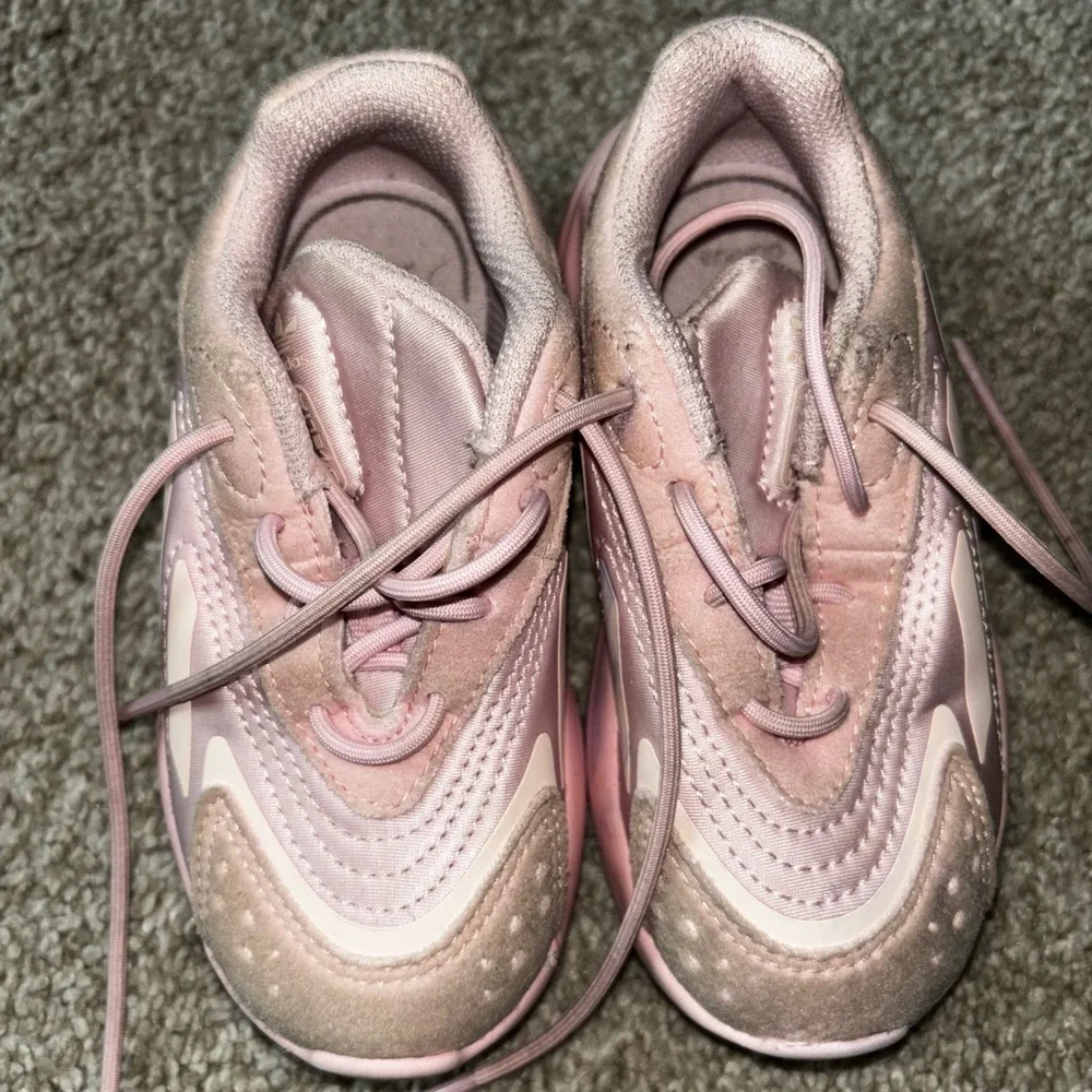 Ozelia EL I Adidas Toddler Size 8